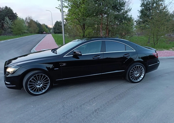 Mercedes-Benz CLS cena 95000 przebieg: 173000, rok produkcji 2011 z Połaniec małe 596